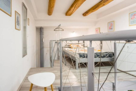 Apartma N'Poznam Tobačna, Ljubljana, Slovenia