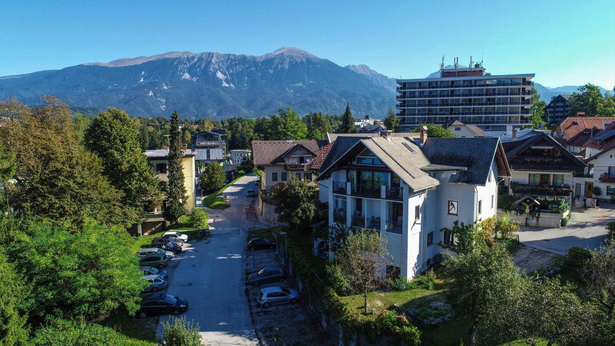DREAM BLED Balcony Apartment, Slovenia