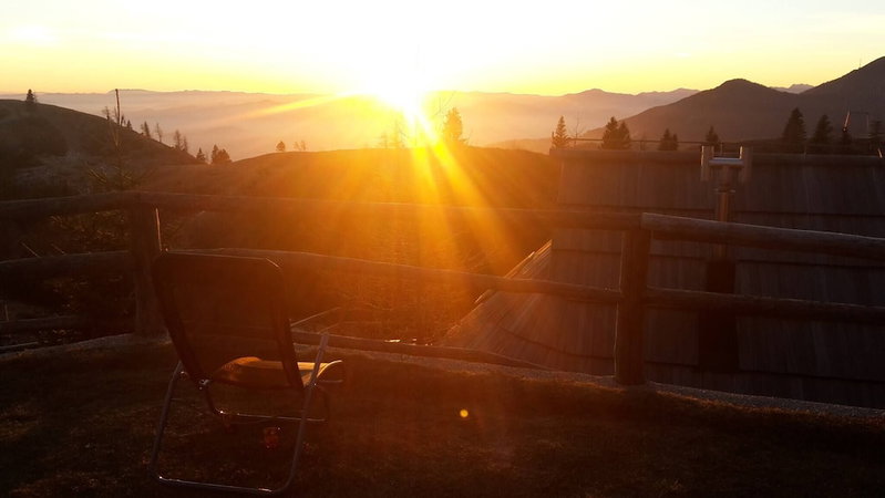 For Lovers Of Sunsets - Chalet Resa Velika Planina, Kamnik, Slovenia