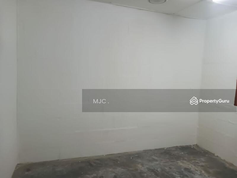 Apartment for rent in Kampong Dungun, Malaysia · 1 storey house @ Taman Sentosa (Haji Hamzah / Pin ke), Kapar · 4 rooms, 1 bath