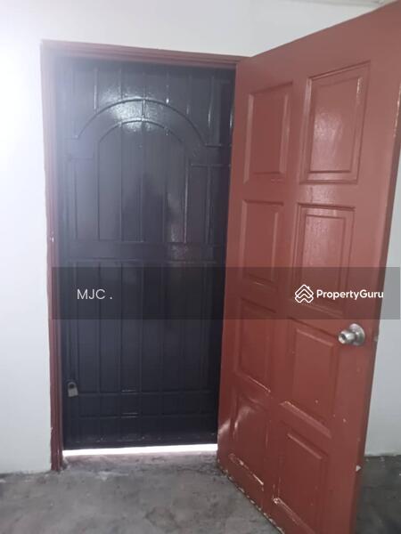 Apartment for rent in Kampong Dungun, Malaysia · 1 storey house @ Taman Sentosa (Haji Hamzah / Pin ke), Kapar · 4 rooms, 1 bath