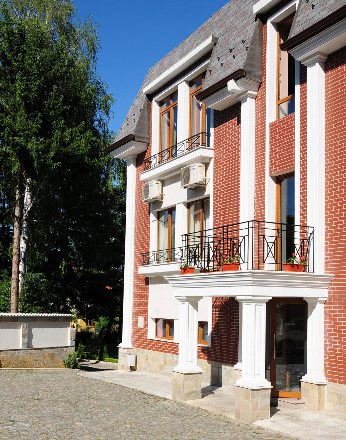Chateau Montagne Hotel Troyan, Bulgaria