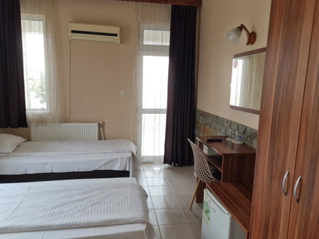 Family Hotel Zhelkovi - Olympia, Kharmanli, Bulgaria