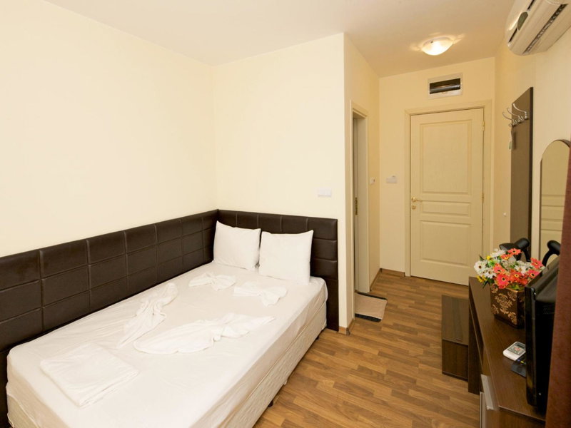 Hotel Golden Ina - All Inclusive - Beachfront, Sunny Beach, Bulgarien