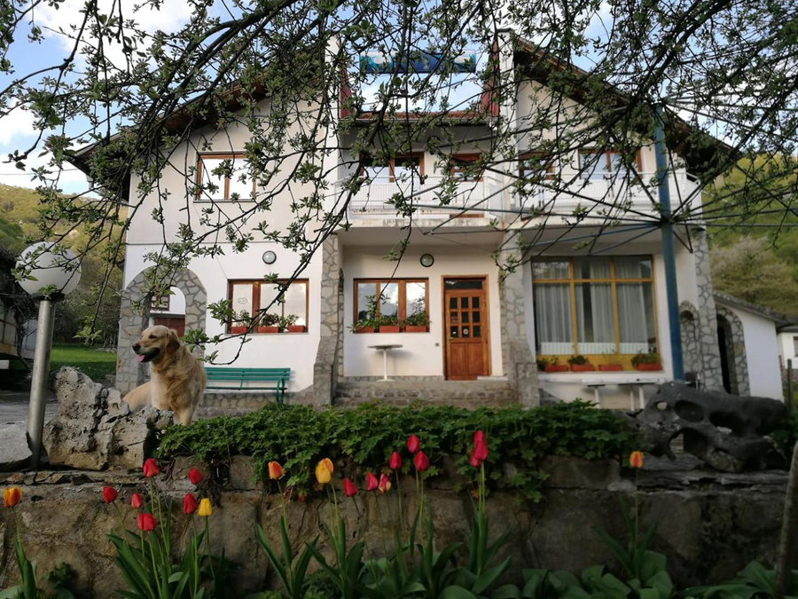 Guest Rooms in Balkan Guest House, Ribarica, Bulgarie