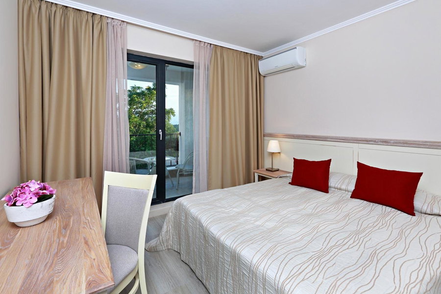 Private Apartments in White Rock Castle, Balchik, Bulgarie