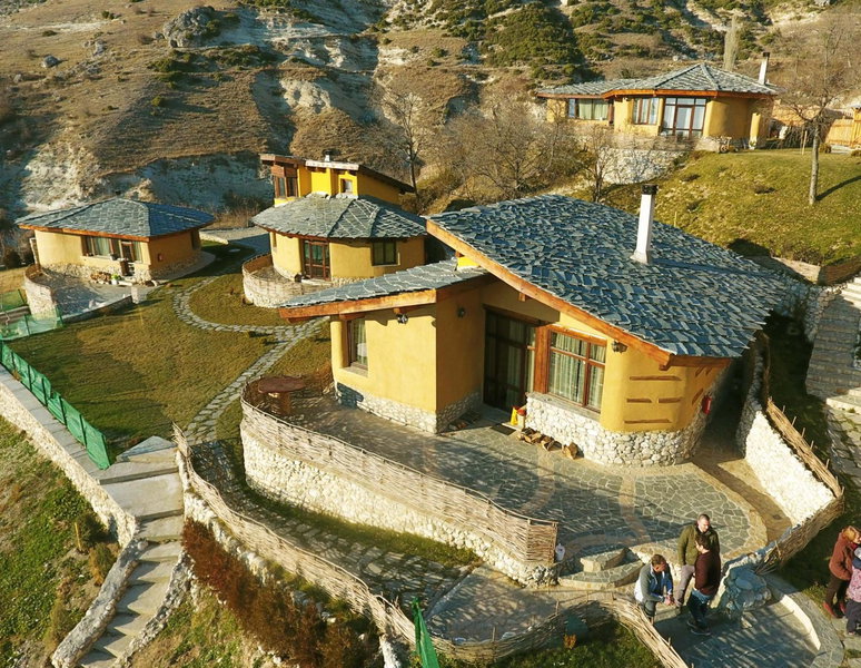 Eco Village Under the Cliffs, Ilindentsi, Bulgaria