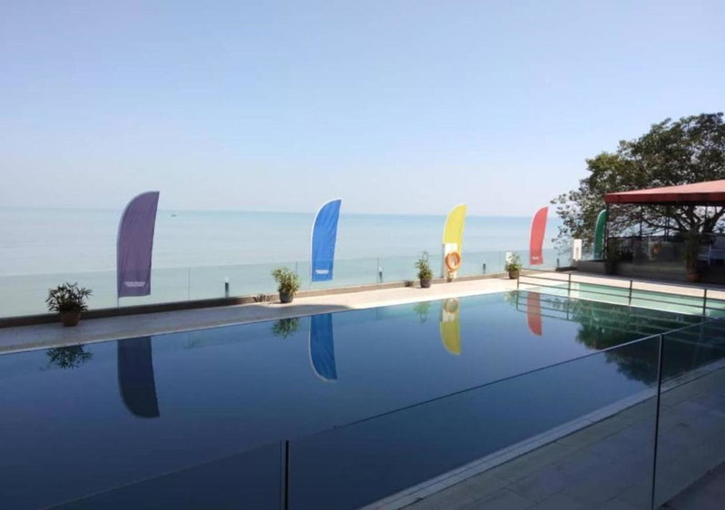 Hotel Sentral Seaview @ Beachfront, George Town, Malaysia