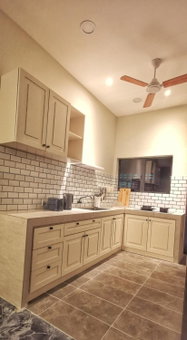 One Life Four Season Waterpark Guest House Manhattan Condominium, Ipoh, Malaysia