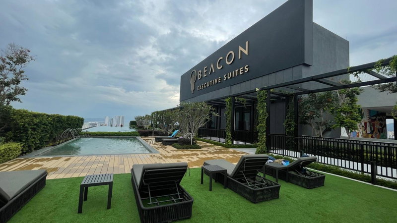 Beacon Executive Suites #CozyFamilyStay #RoofTopPool #13, George Town, Malaysia