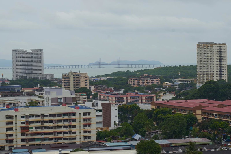Beacon Executive Suites #CozyFamilyStay #RoofTopPool #13, George Town, Malaysia