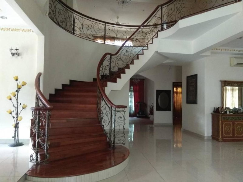 Villa Shamir, Kampung Baharu Nilai, Malaysia