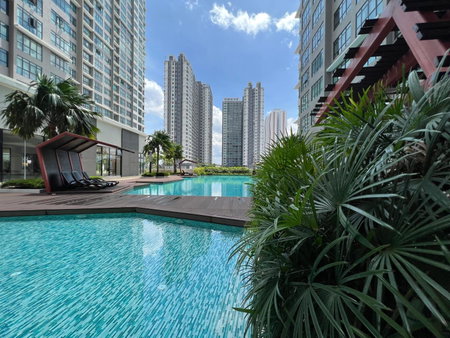 Luxurious Rustic Suite Conezion Botanical Garden IOI City Mall Putrajaya 5 plus 1 Paxs 3 Rooms 2 Baths, Putrajaya, Malaysia