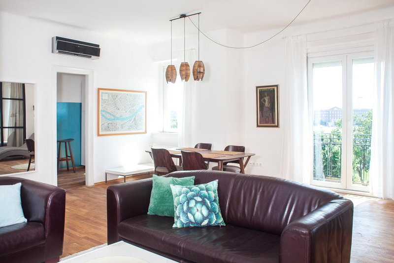 Riverside Panorama Apartment, Budapest, Hungría