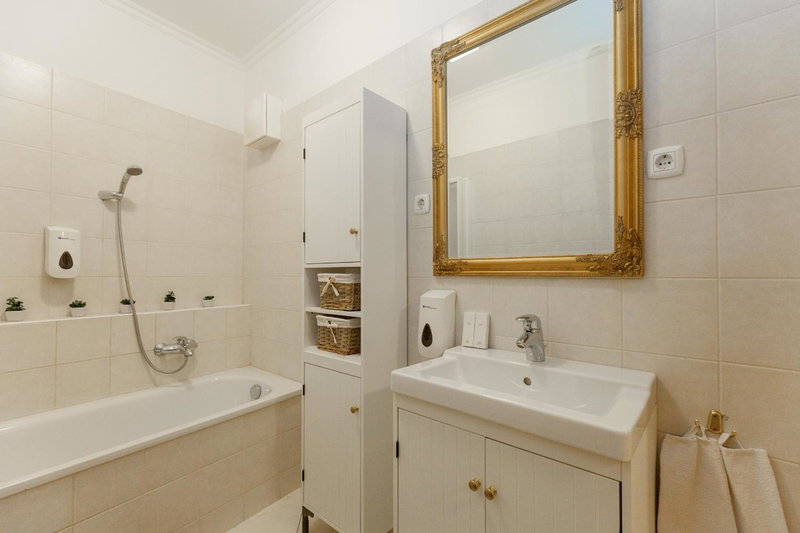 GDE Holló Apartments, Budapest, Hungría