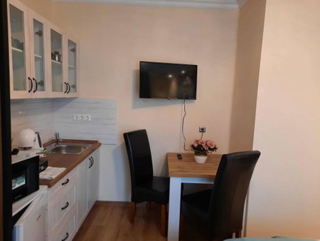Kék Lagúna Wellness Apartmanok, Egerszalók, Hungría