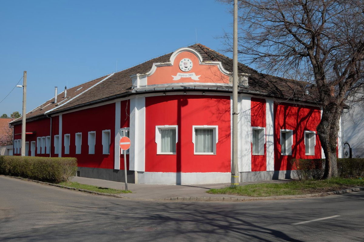 Vácz Hotel, Hungary