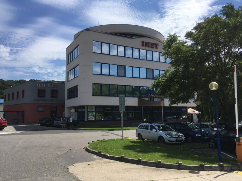 Imet Centrum, Bratislava, Eslovaquia