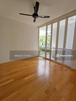 Apartment for rent in Su-ngai Kolok, Malaysia · Emerald Bay @ Puteri Harbour · 6 rooms, 7 baths