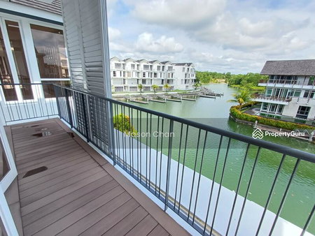 Apartment for rent in Su-ngai Kolok, Malaysia · Emerald Bay @ Puteri Harbour · 6 rooms, 7 baths