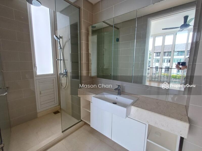 Apartment for rent in Su-ngai Kolok, Malaysia · Emerald Bay @ Puteri Harbour · 6 rooms, 7 baths