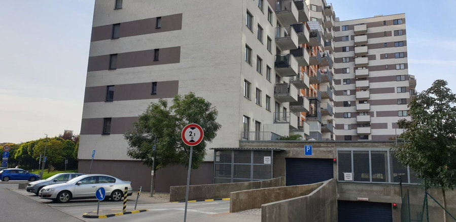 APARTMÁN BRATISLAVA city & parking, Bratislava, Slovakia