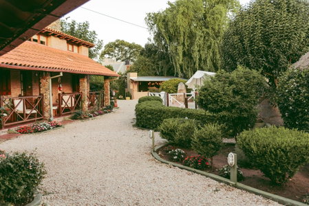 Curahue Apart Hotel, Tandil, Argentina