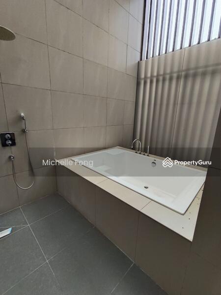 Wohnung zu vermieten in Su-ngai Kolok, Malaysia · Ledang Heights · 5 Zimmer, 8 Bäder