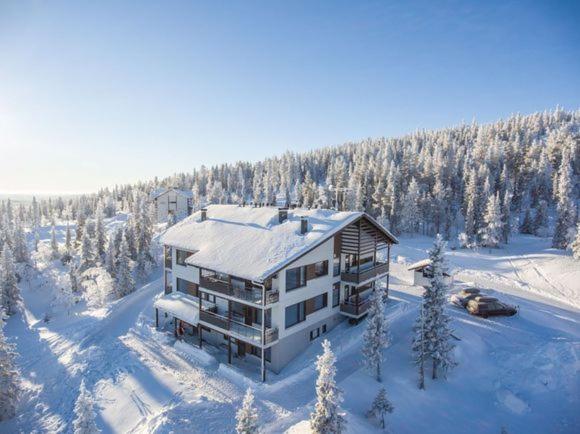 Villa Ylläs 102, Ylläsjärvi, Finlandia