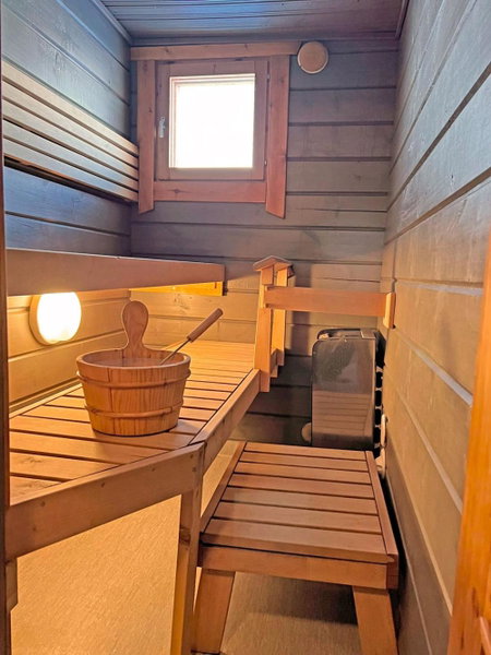 Paritalomökki Lomariihi 10, Muurame, Finland