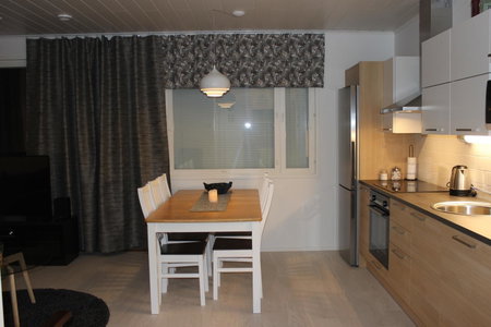 Majoituspalvelu Nurmi Apartment Oksapolku 2 A Deluxe Huoneisto 60m3, Raahe, Finland