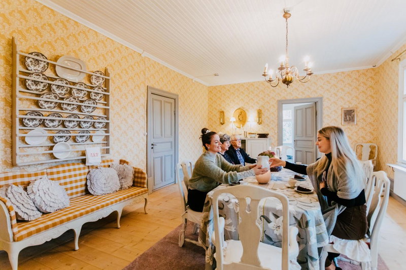 Salaisen Puutarhan Majatalo, Kauhajoki, Finland