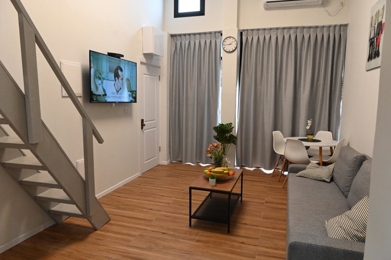 Kalvin Apartments by Levinsky Market, Tel Aviv, Israel
