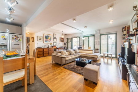 Amazing 1BR Penthouse with terrasse near Neve tzedek, Tel Aviv, Israel