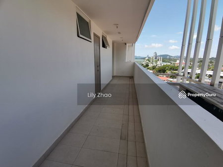 Maison à louer à Kota Kinabalu, Malaisie · Spinnaker Suites Condo | Fully Renovated, Fully Furnished @ Likas Bay · 1 chambre, 2 salles de bain