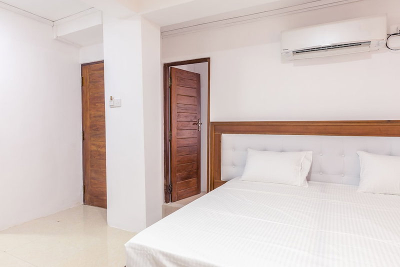 Metro Port City Hotel, Colombo, Sri Lanka