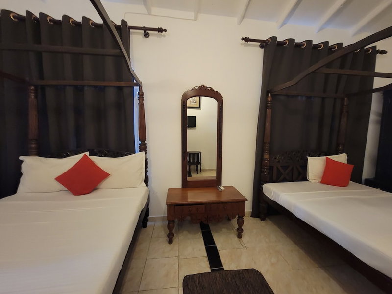 The Empyrean Airport Transit Hotel, Seeduwa - Katunayake, Sri Lanka