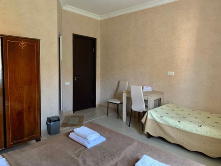 Hotel Red Bridge, Kutaisi, Georgien