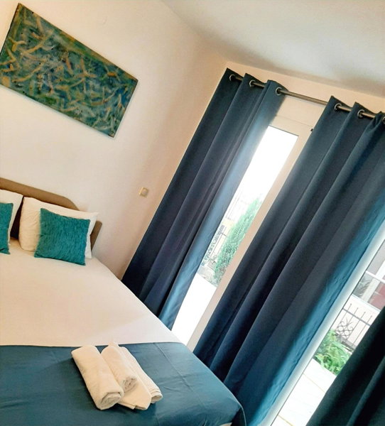 Villa Alba Apartments, Dobra Voda, Montenegro