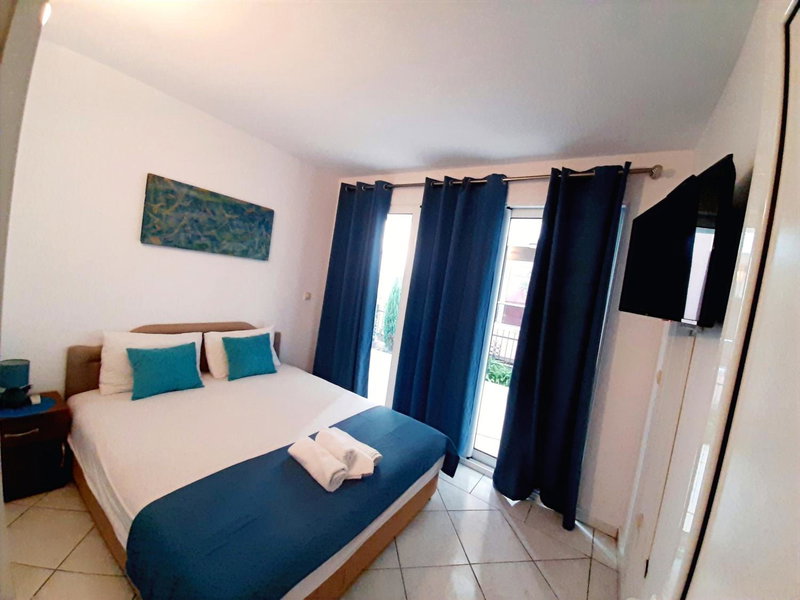 Villa Alba Apartments, Dobra Voda, Montenegro
