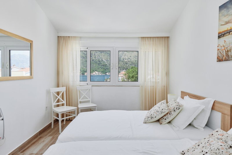 Apartment Plagenti with sea view, Kotor, Montenegro
