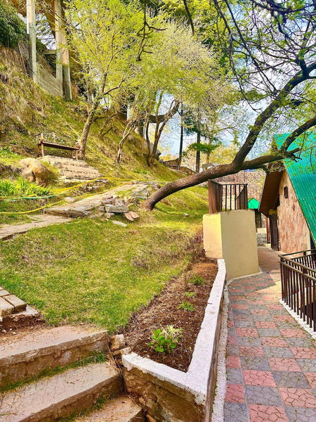 Pasha Nova, Murree, Pakistan