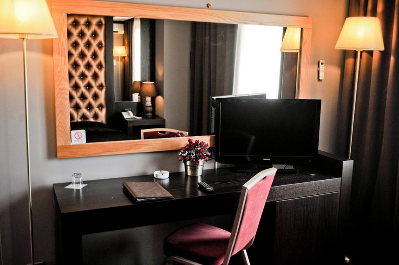 Hotel Doro City, Tirana, Албания