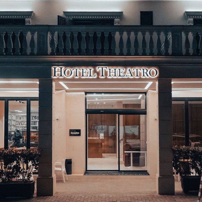 Hotel Theatro, Tirana, Albania