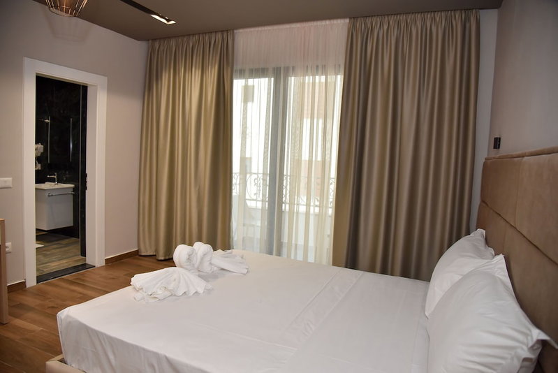 Dolanit Hotels Lubjana, Durrës, Албания