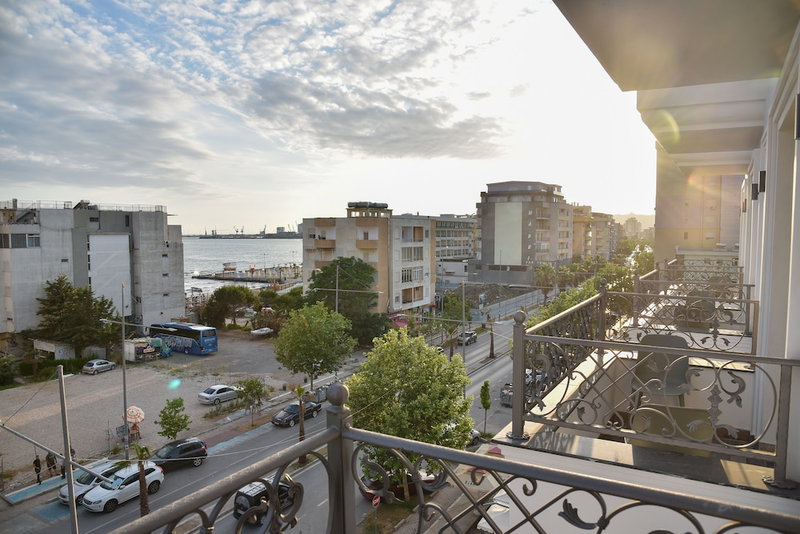 Dolanit Hotels Lubjana, Durrës, Албания