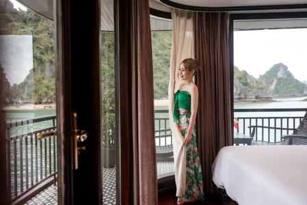 Sena Cruises - Wonder On Lan Ha Bay, Ha Long, Viêt Nam