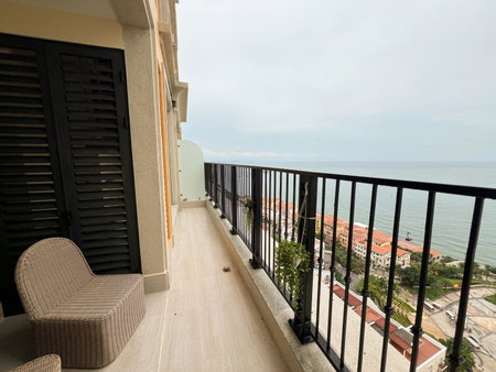 Seaside Fireworks Apartment Free Gym & Pool, Phu Quoc, Вьетнам