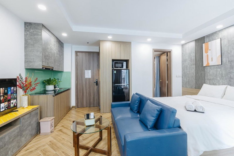 Westlake Emerald Suites, Hanoi, Vietnam