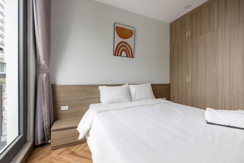 Westlake Emerald Suites, Hanoi, Vietnam